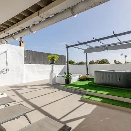 Maria De La Salut Holiday home *